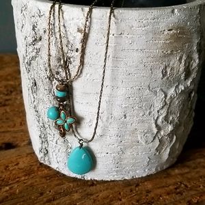 Double strand necklace